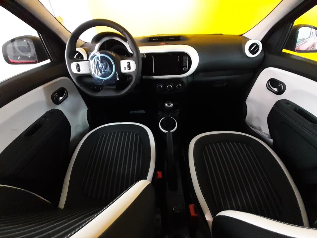 RENAULT TWINGO III TCE 95 INTENS • Bony Automobiles